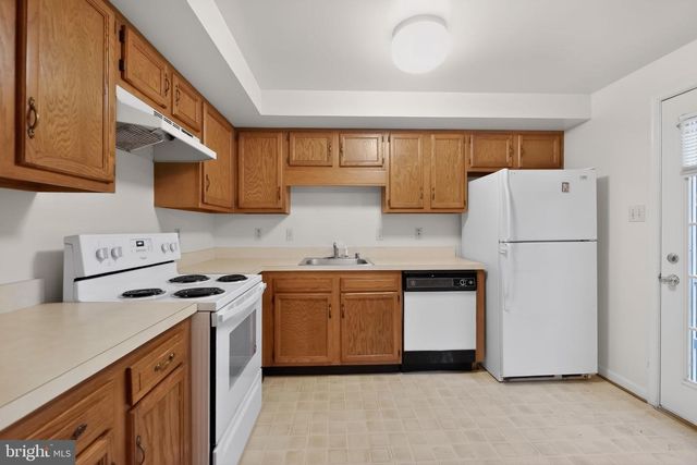 8026 WATERVIEW CT, Frederick, MD 21701