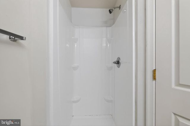 8026 WATERVIEW CT, Frederick, MD 21701