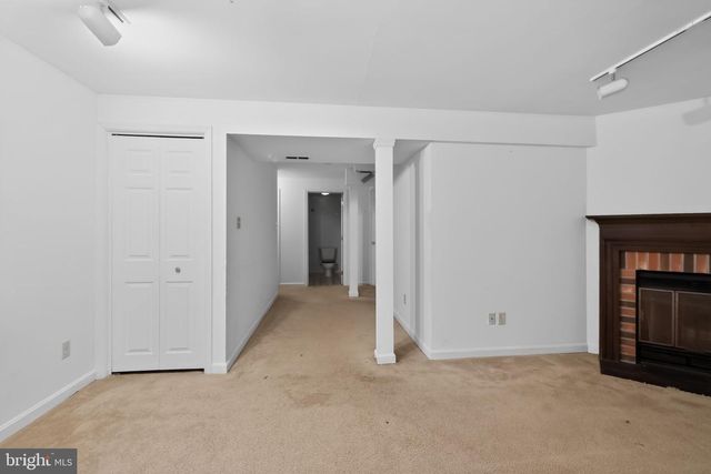 8026 WATERVIEW CT, Frederick, MD 21701