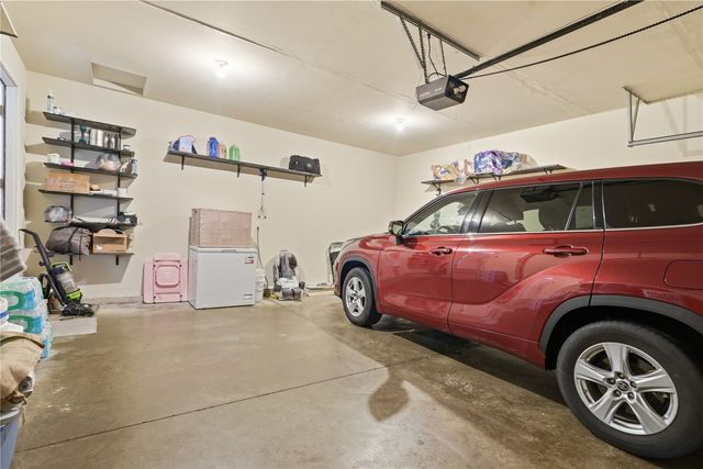 6611 Fox Run Dr SW, Cedar Rapids, IA 52404