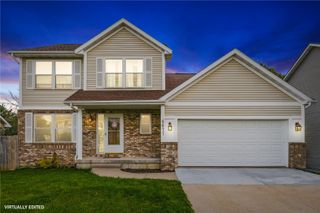 6611 Fox Run Dr SW, Cedar Rapids, IA 52404