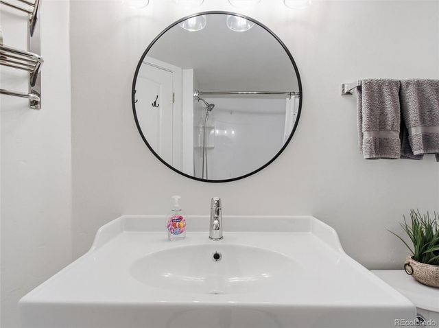 12484 W Nevada Place 105, Lakewood, CO 80228