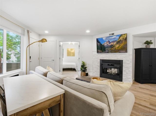 12484 W Nevada Place 105, Lakewood, CO 80228