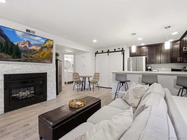 12484 W Nevada Place 105, Lakewood, CO 80228