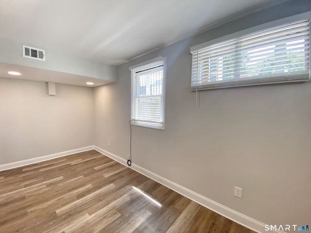 1 Mott Avenue 6, Norwalk, CT 06850