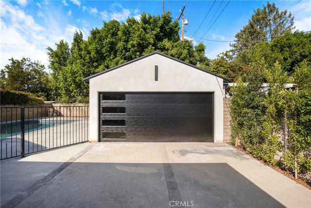 6341 Ranchito, Van Nuys, CA 91401