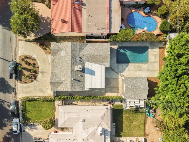 6341 Ranchito, Van Nuys, CA 91401