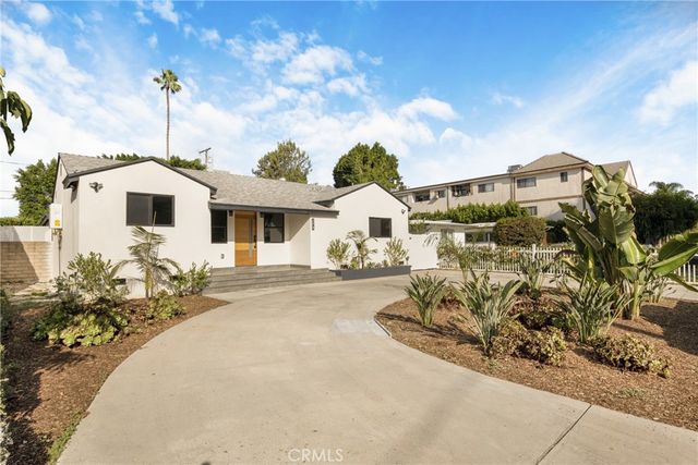 6341 Ranchito, Van Nuys, CA 91401