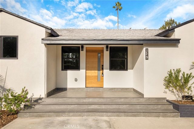 6341 Ranchito, Van Nuys, CA 91401