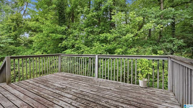 528 STRONGBOW DRIVE, Birmingham, AL 35214