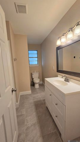 1047 Arcadia, Baton Rouge, LA 70810