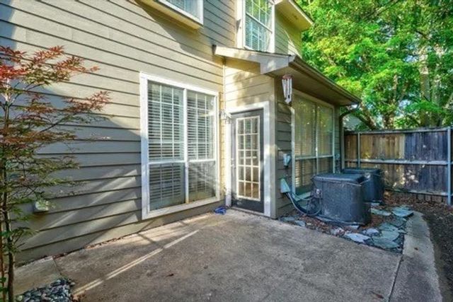 8417 Towneship Lane, Dallas, TX 75243