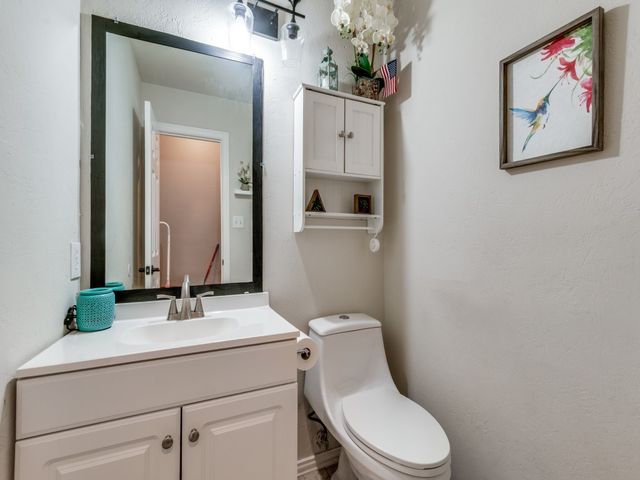 8417 Towneship Lane, Dallas, TX 75243