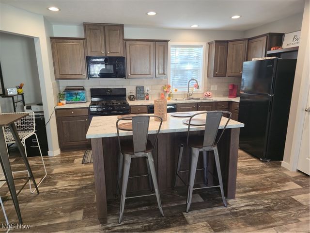 292 Westwoods, Amherst, OH 44001