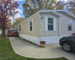 292 Westwoods, Amherst, OH 44001