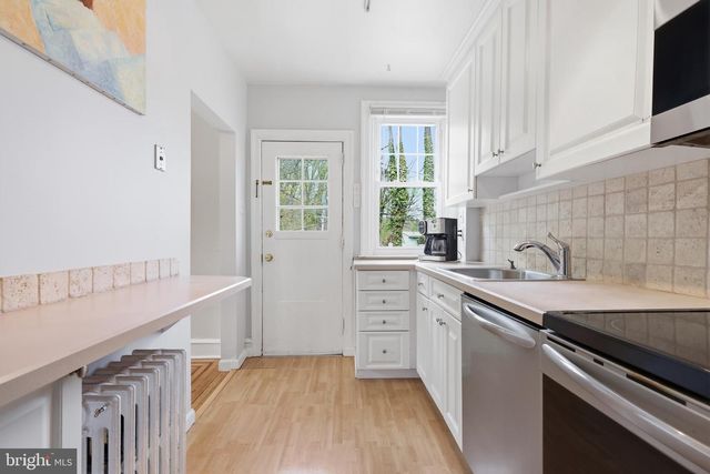 855 ELKINS AVE, Elkins Park, PA 19027