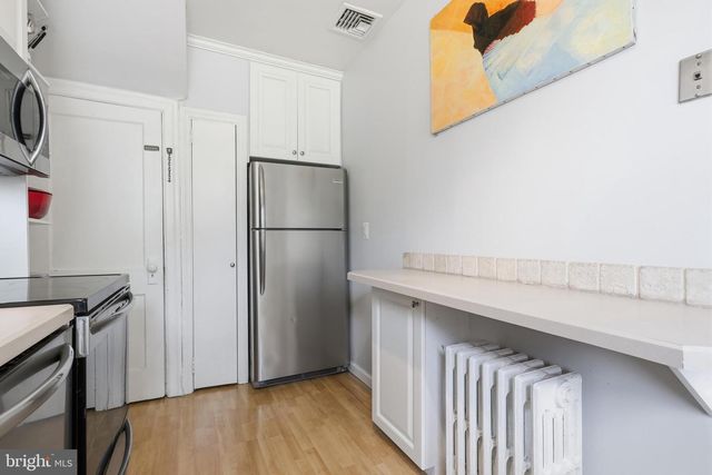 855 ELKINS AVE, Elkins Park, PA 19027