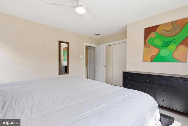 855 ELKINS AVE, Elkins Park, PA 19027