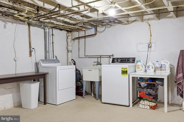 855 ELKINS AVE, Elkins Park, PA 19027