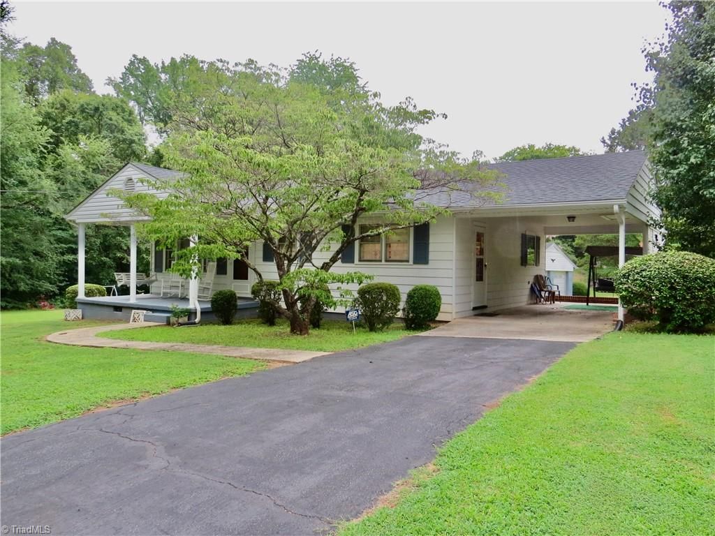 2329 Westover Drive, Reidsville, NC 27320