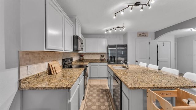 5882 GREAT SALT COURT, Lakeland, FL 33805