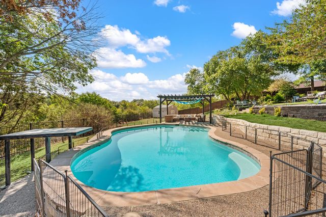 230 Hidden Acres Lane, Weatherford, TX 76087