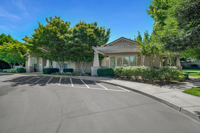 2431 Cypress Point Dr, Turlock, CA 95380
