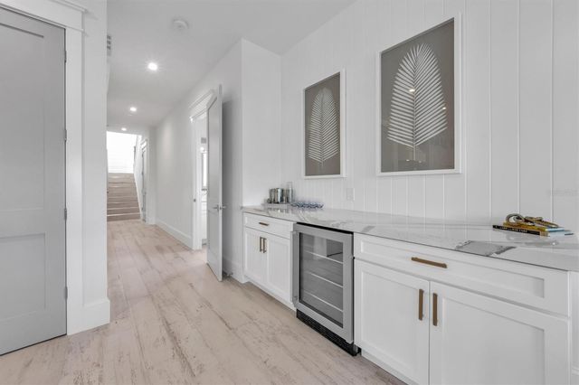 518 SPRING AVENUE, Anna Maria, FL 34216