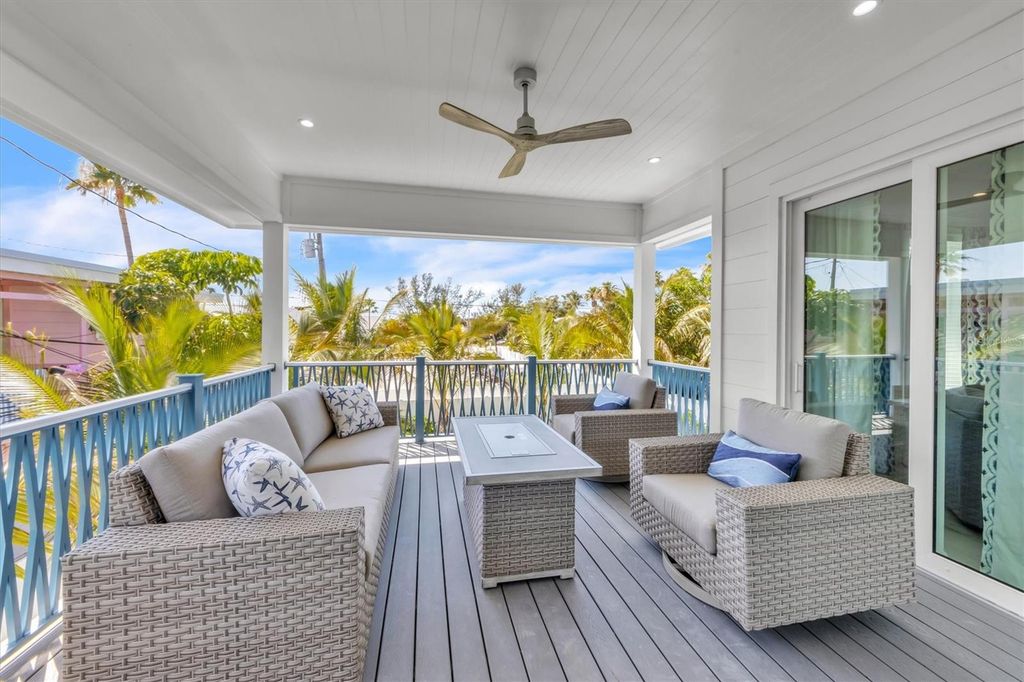 Image 15 of property listing at 518 SPRING AVENUE, Anna Maria, FL 34216