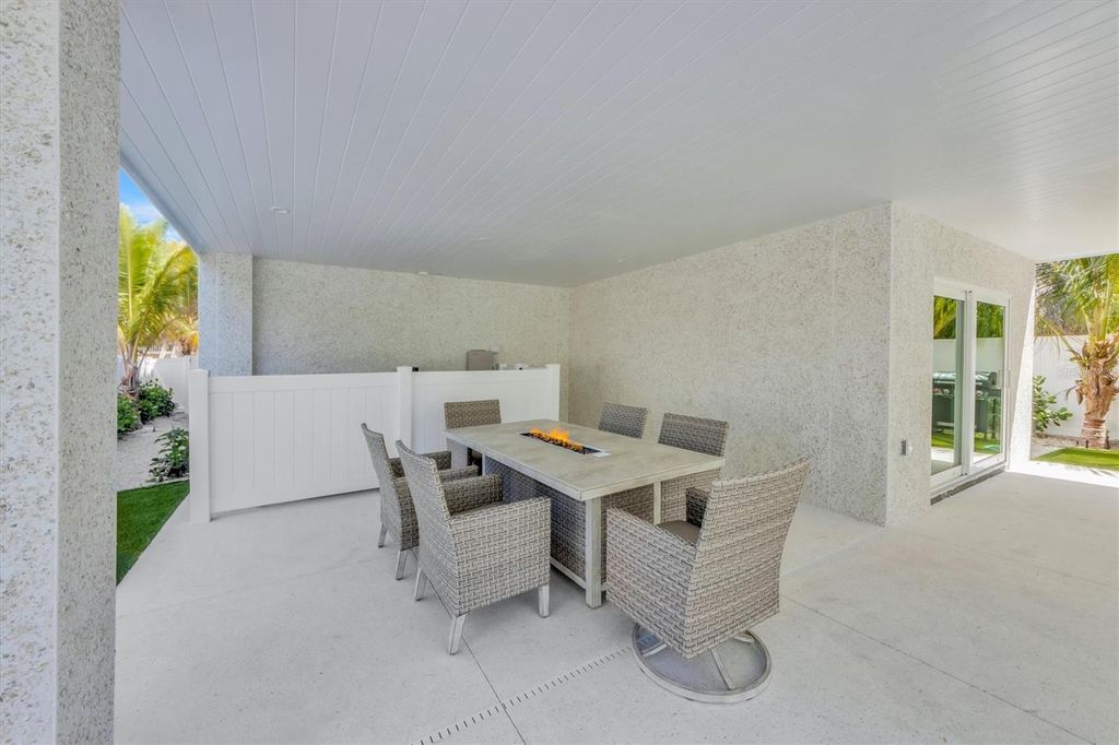 Image 41 of property listing at 518 SPRING AVENUE, Anna Maria, FL 34216