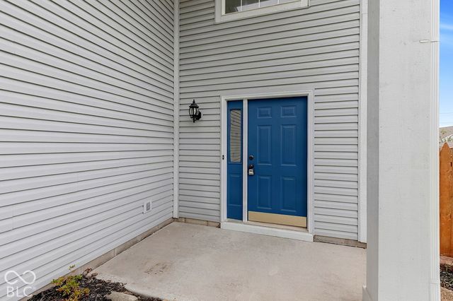 5228 Waterton Lakes Drive, Indianapolis, IN 46237