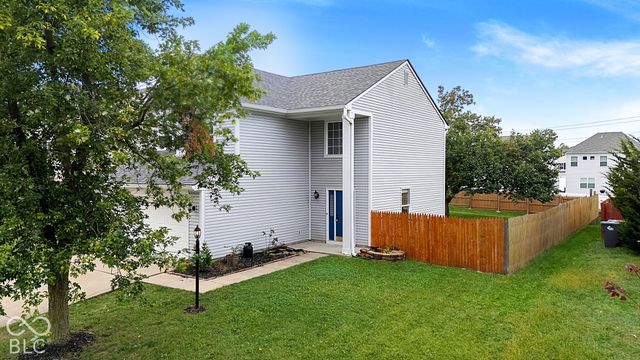 5228 Waterton Lakes Drive, Indianapolis, IN 46237