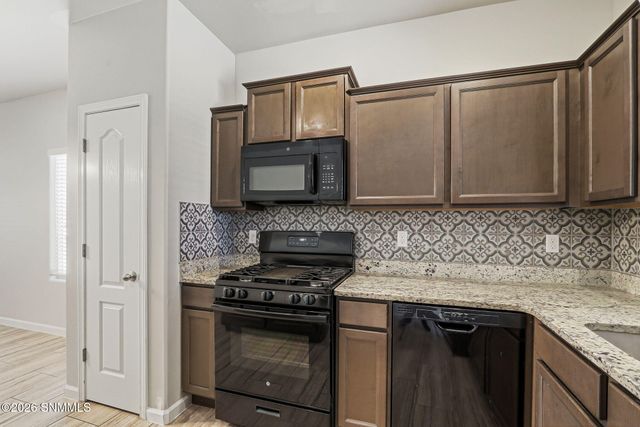 3015 La Union Court, Las Cruces, NM 88007