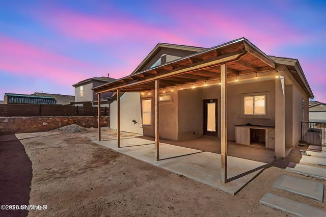 3015 La Union Court, Las Cruces, NM 88007