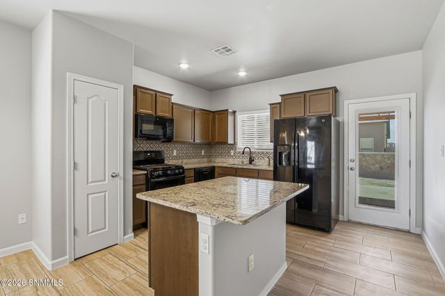 3015 La Union Court, Las Cruces, NM 88007