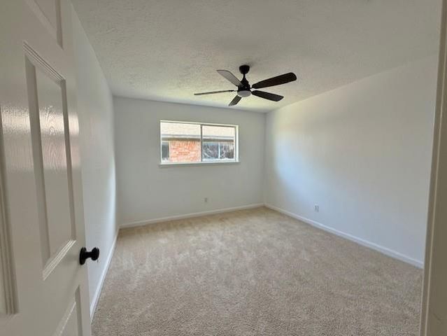 501 Valley Brook Drive, La Porte, TX 77571