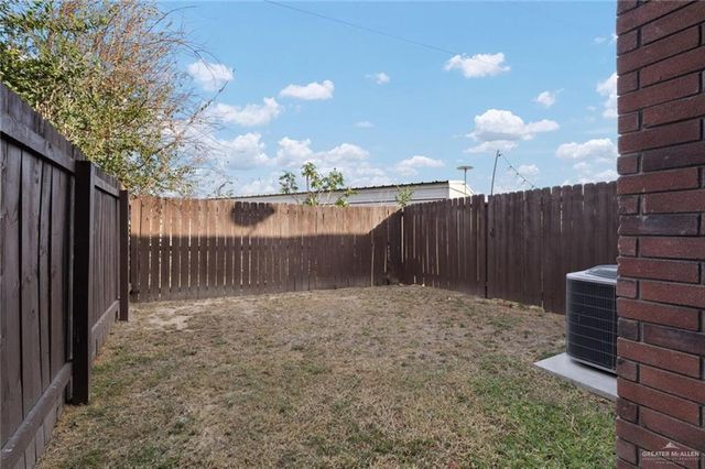 115 S 48th Lane 3, Mcallen, TX 78501