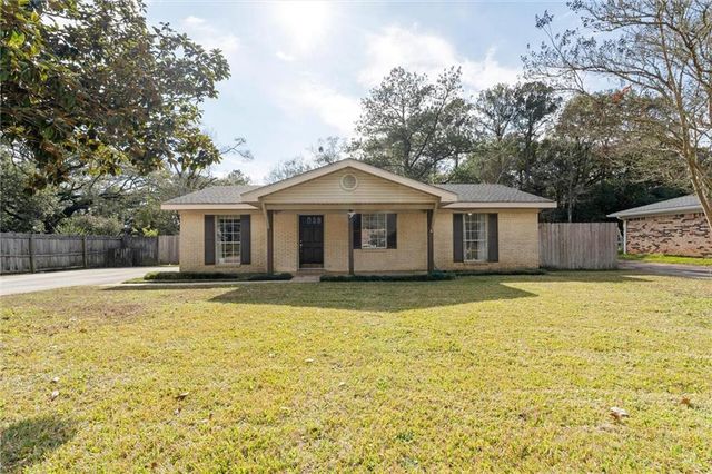 3805 Hilton Drive, Mobile, AL 36693