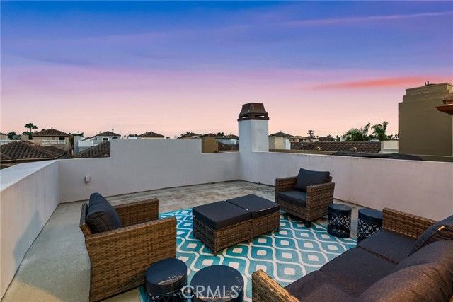 620 22nd, Huntington Beach, CA 92648