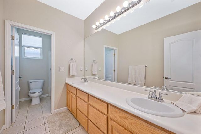 8385 Horncastle Ave, Roseville, CA 95747