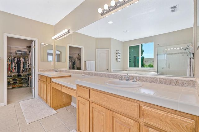 8385 Horncastle Ave, Roseville, CA 95747