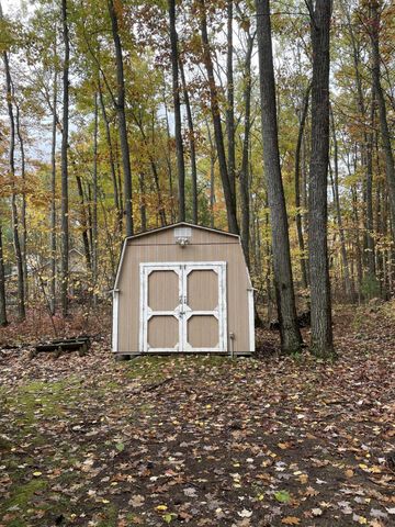 104 Heidi Court, Roscommon, MI 48653