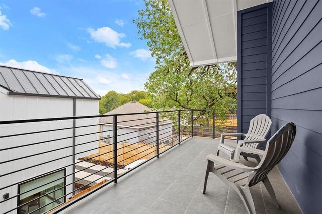 2919 E 13th ST 2, Austin, TX 78702