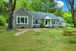 980 Mount Carmel Avenue, Hamden, CT 06518