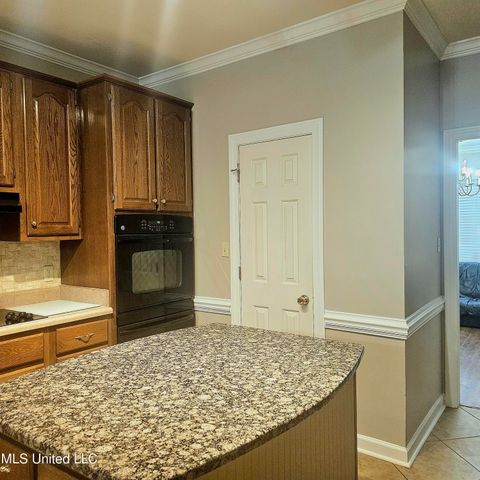 6635 Renee Drive, Olive Branch, MS 38654