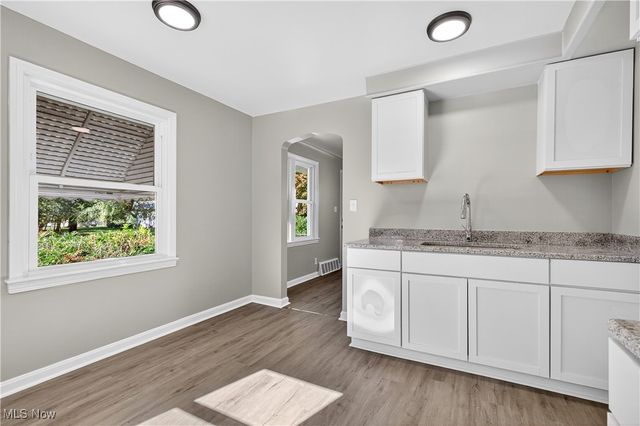 5493 Thomas Street, Maple Heights, OH 44137