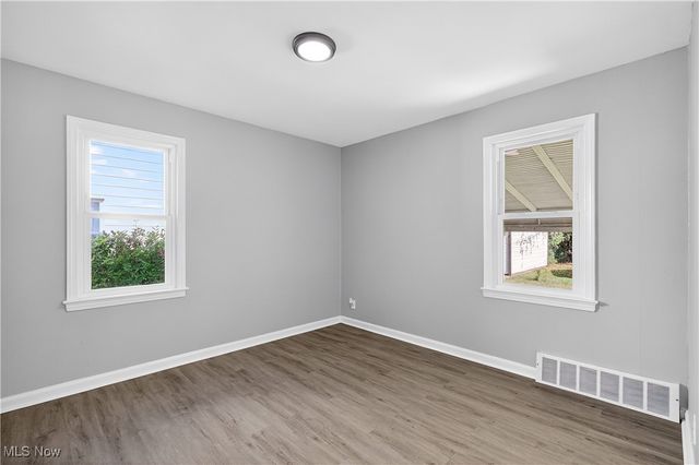 5493 Thomas Street, Maple Heights, OH 44137