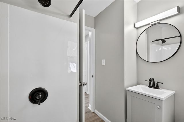 5493 Thomas Street, Maple Heights, OH 44137