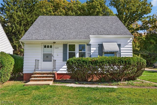 5493 Thomas Street, Maple Heights, OH 44137