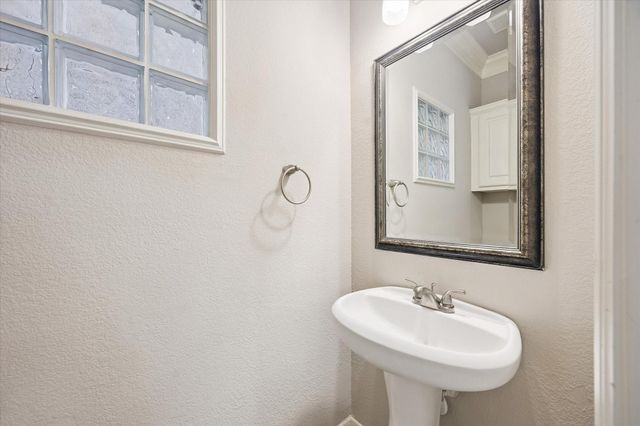 3002 Soutine Street, Houston, TX 77021
